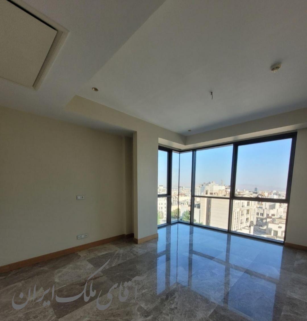 ۱۵۴ متر هشت بهشت شرقی ، تک واحدی ، ویو ابدی صفه