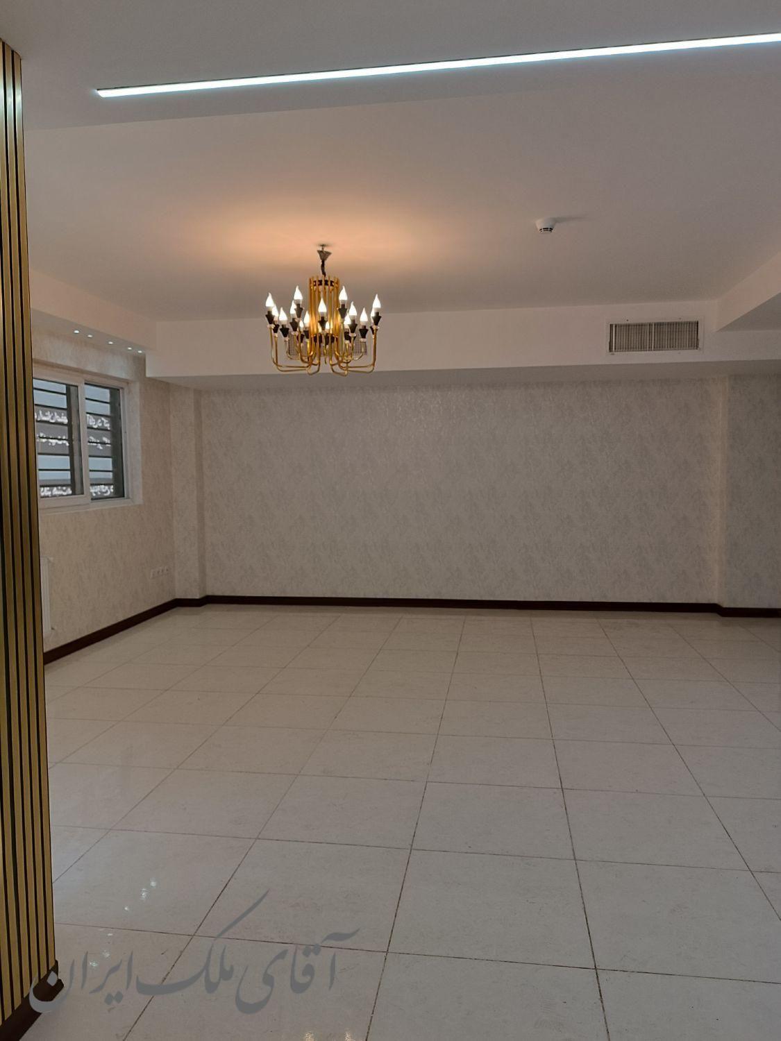 164متر/ ۳خواب / فول امکانات /ارزنده