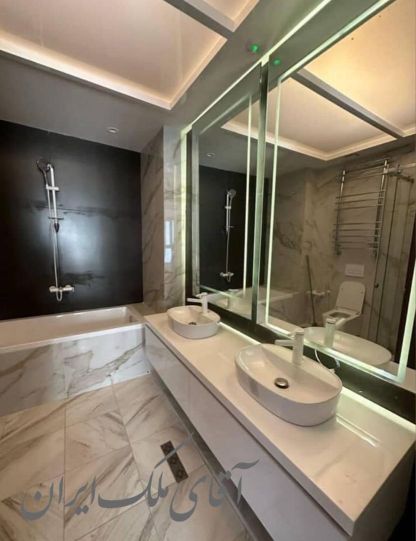 ۱۱۰متری/سالن پرده خور/شاهکار معماری/۲پارکینگه