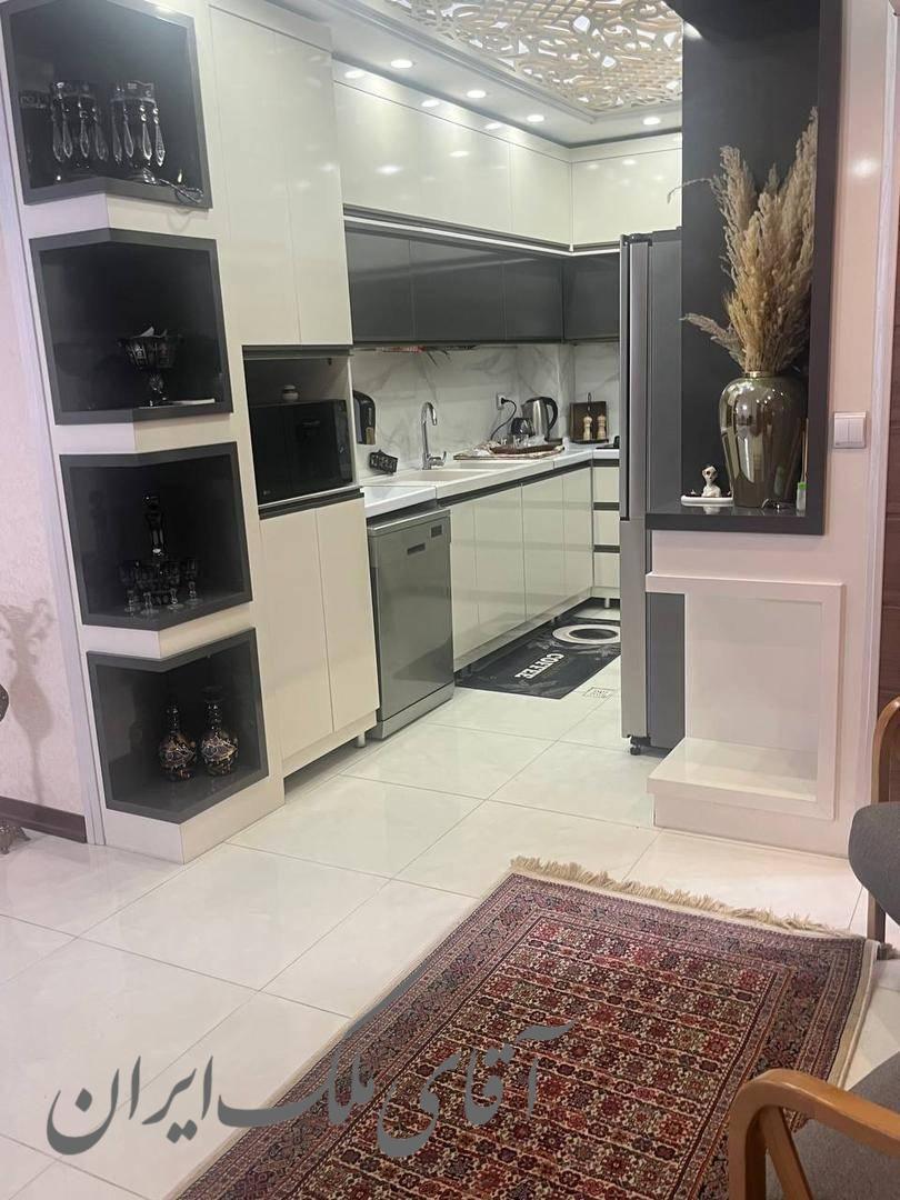 آپارتمان 96 متری دوطرف نور تک واحدی خوش نقشه