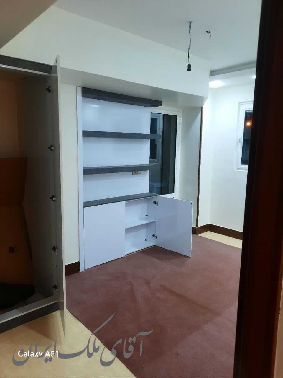 طبقه۱ای۱لوکس ، فولاد شهر