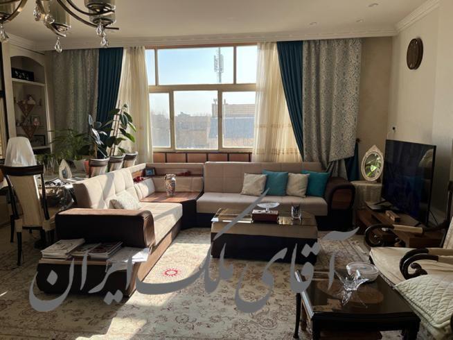 آپارتمان ۱۱۰ متری