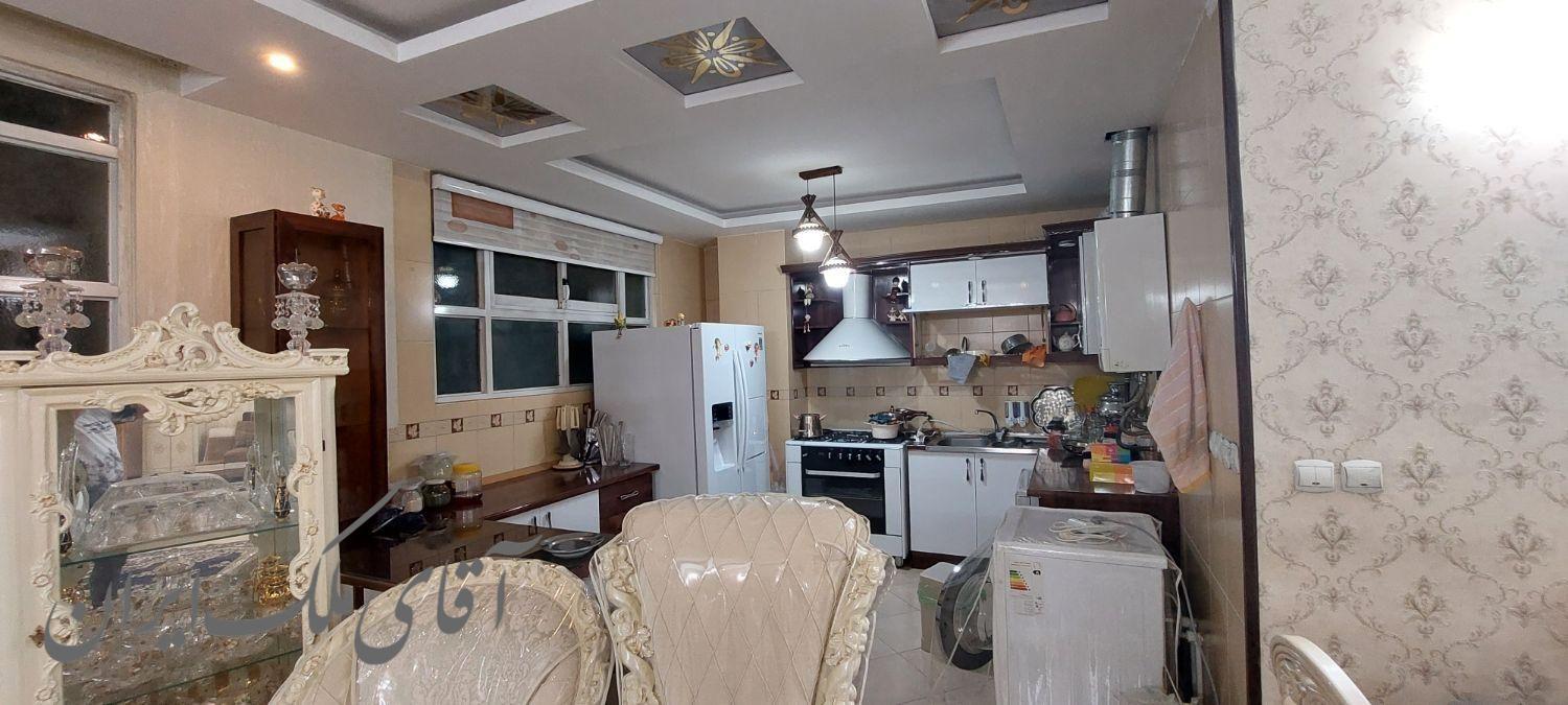 آپارتمان ۱۰۵ متری نوساز خیابان باهنر