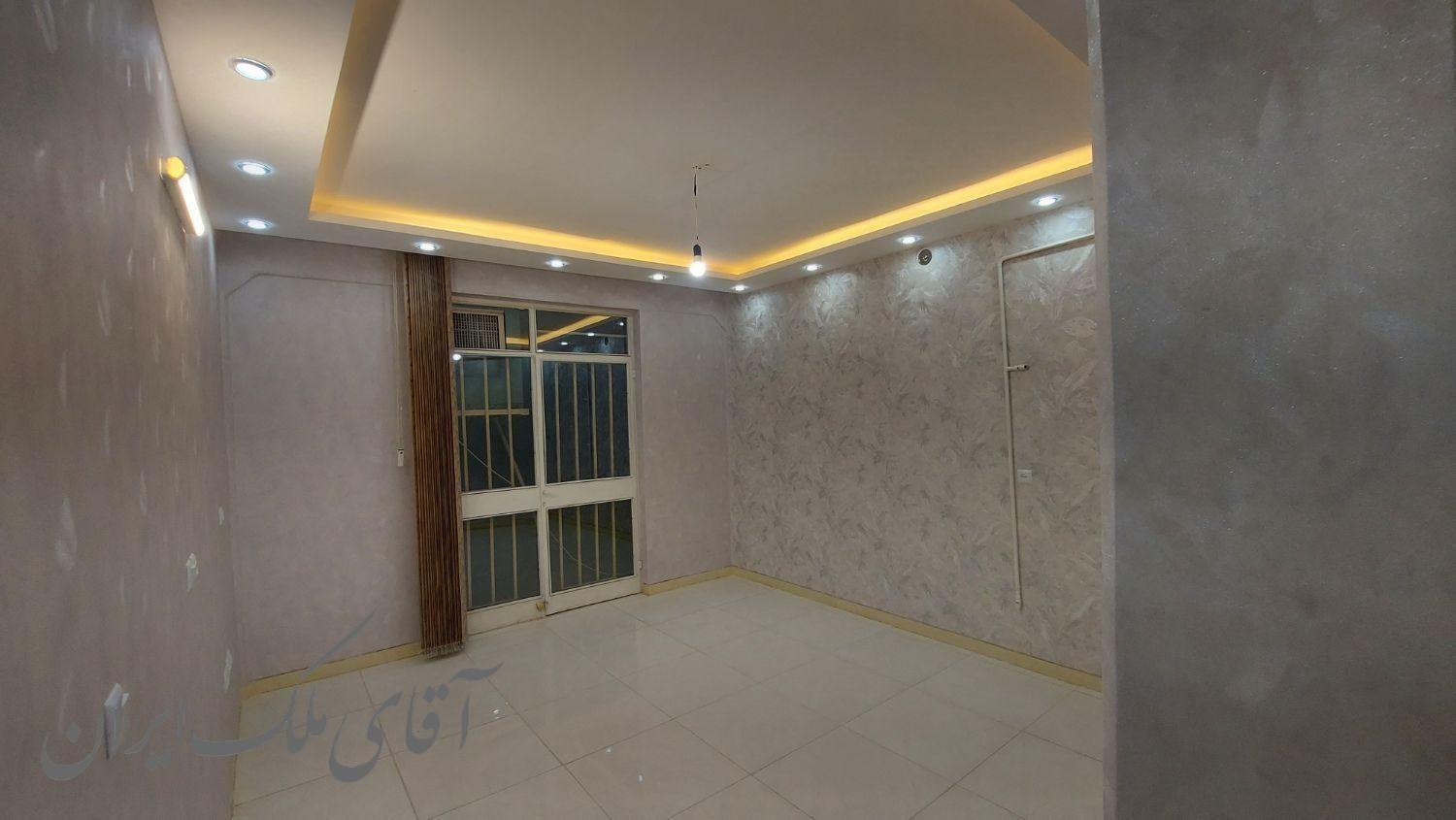 همکف حیاط اختصاصی فاز۱