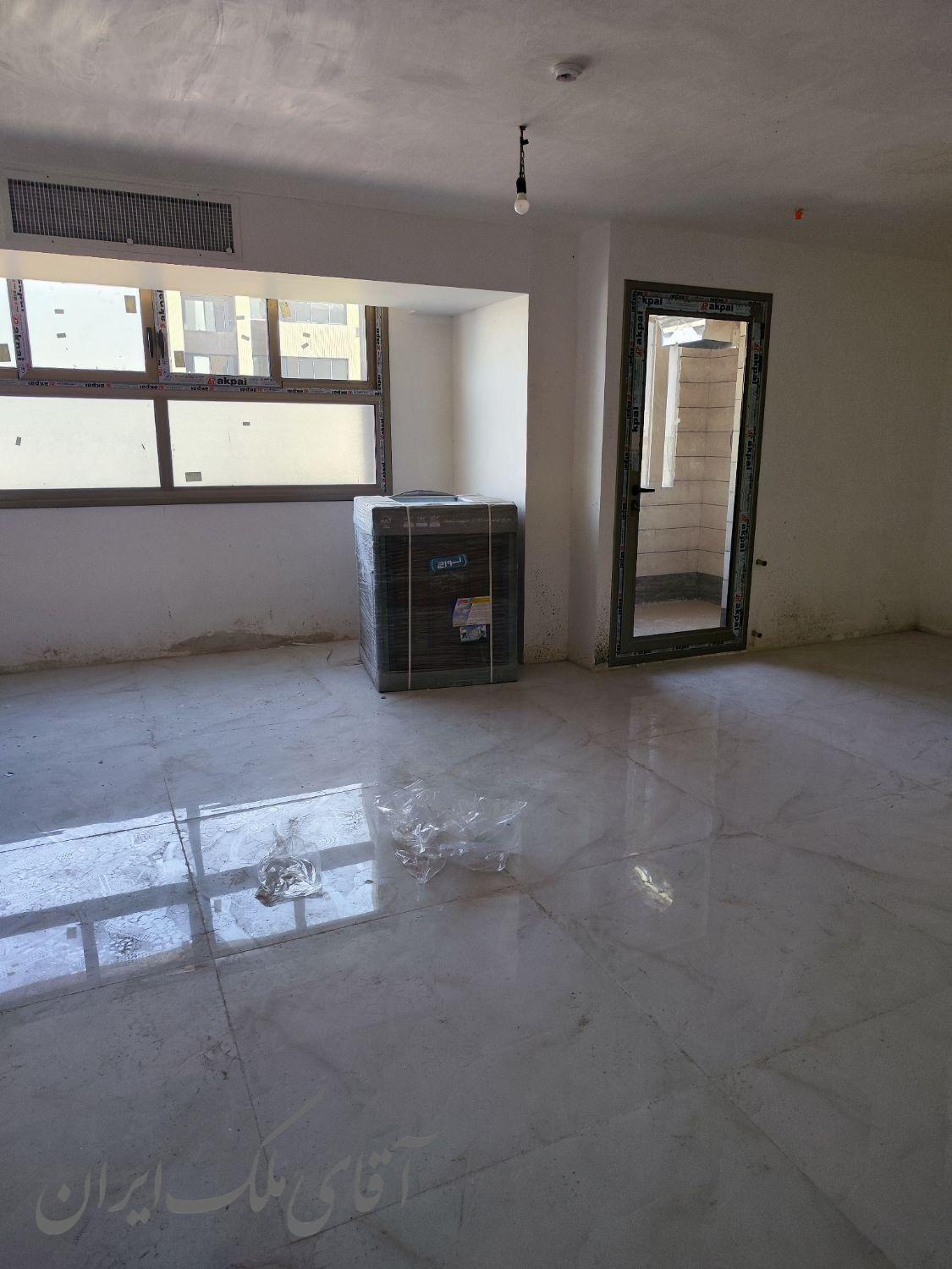 فروش آپارتمان ۲ خوابه در ارغوانیه شهرک الهیه