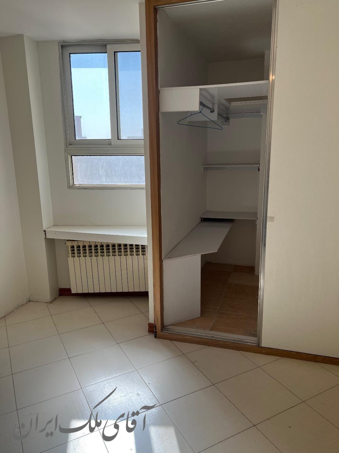 آپارتمان ۱۲۱ متری دوخوابه با ۲پارکینگ