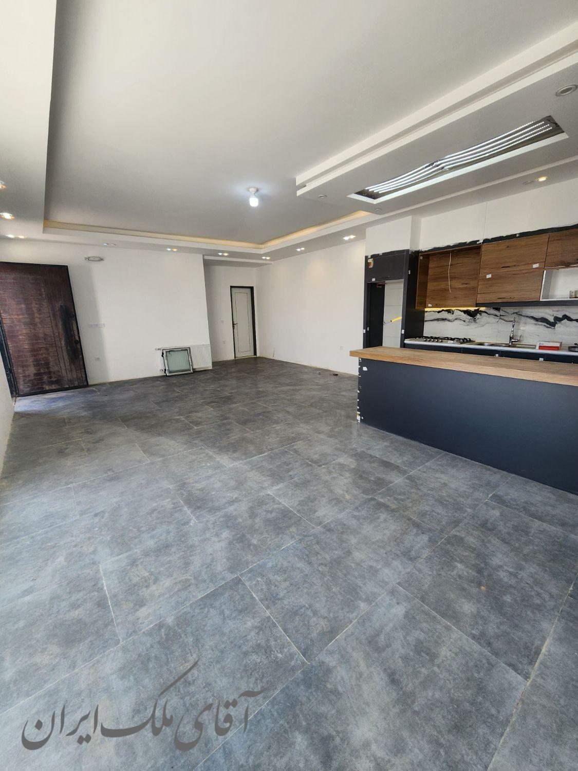 باغ ویلا ۳۰۰ متر منشیان