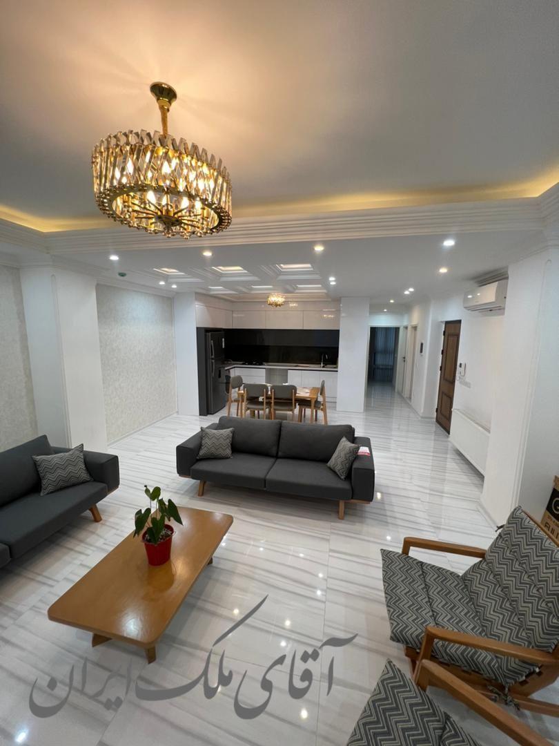 آپارتمان تک واحدی/ دو خواب/ جنوبی