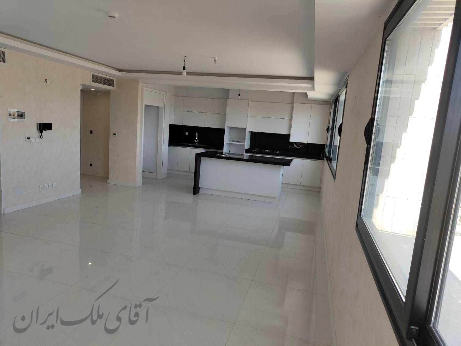 توحید میانی/نوساز/۳ خواب/۱۴۵ متر