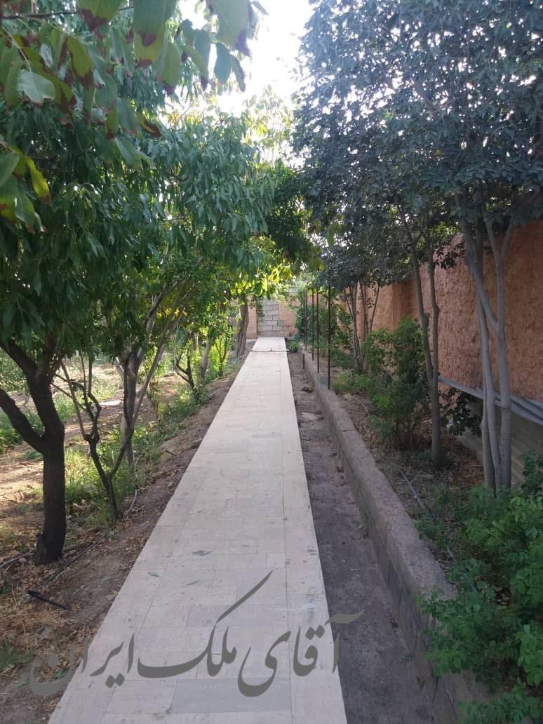 باغ نقلی شیک در نجف آباد