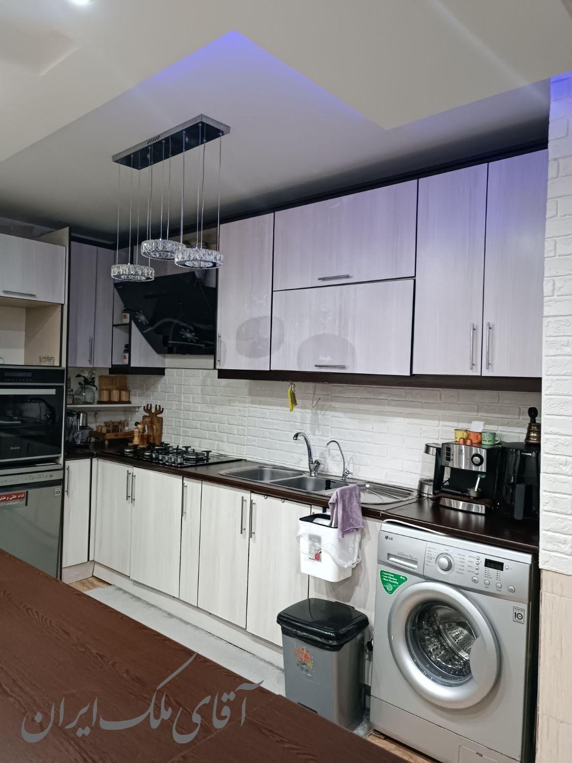 فروش آپارتمان 95متر پیامبر اعظم لاوان عرصه اعیان