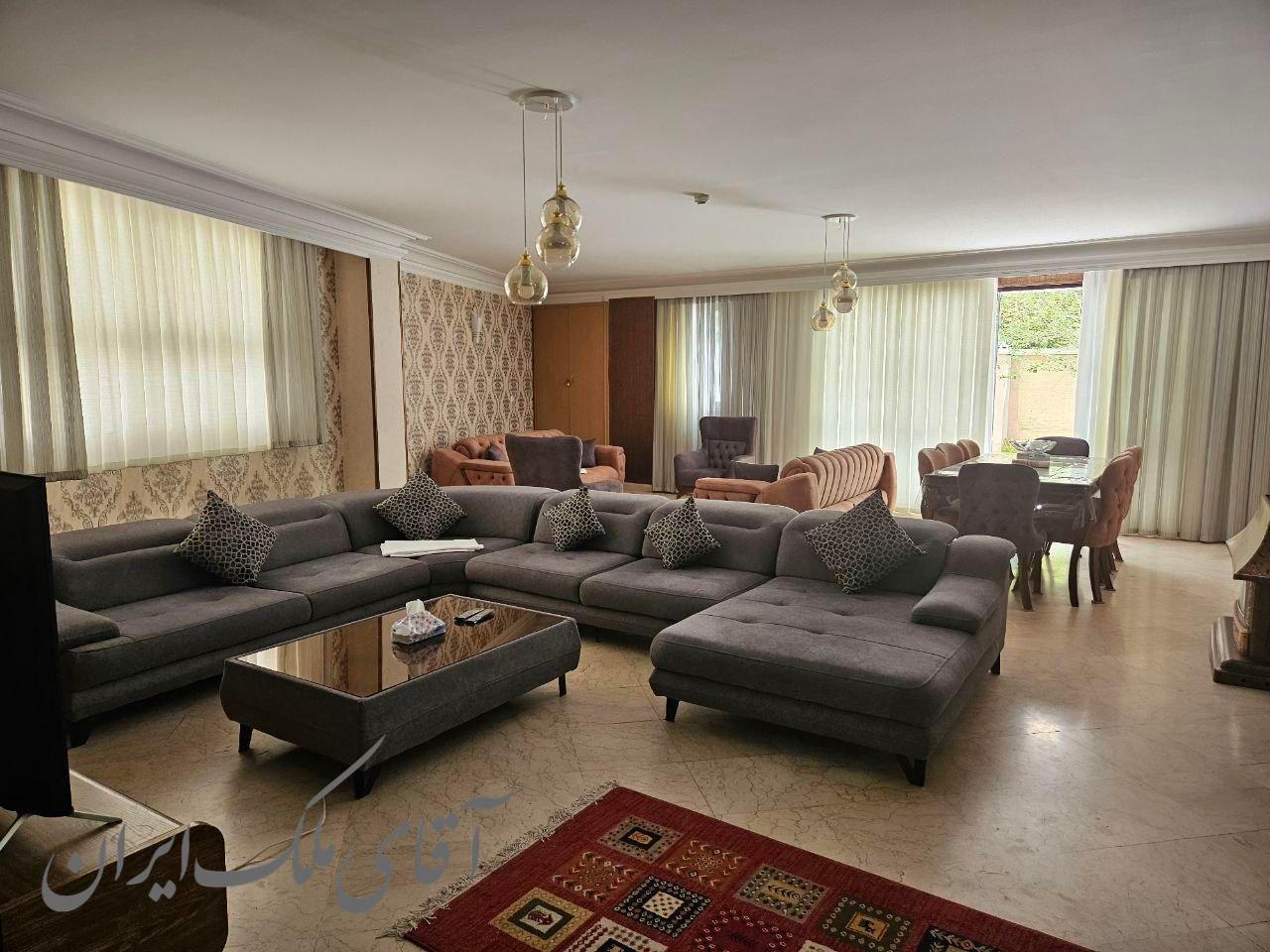 اجاره آپارتمان ۱۶۶ متر طبقه همکف بر مشتاق دوم