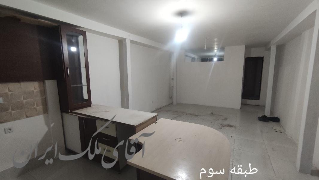 ۳ طبقه مجزا ویلایی کوی امیر ولیعصر قابل معاوضه